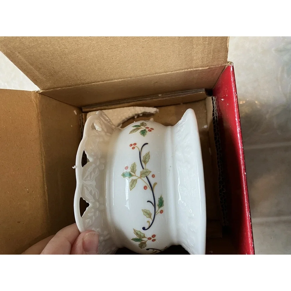 New Mikasa candle Holder china‎ Holiday Lace RL040-101 For Pillar  3